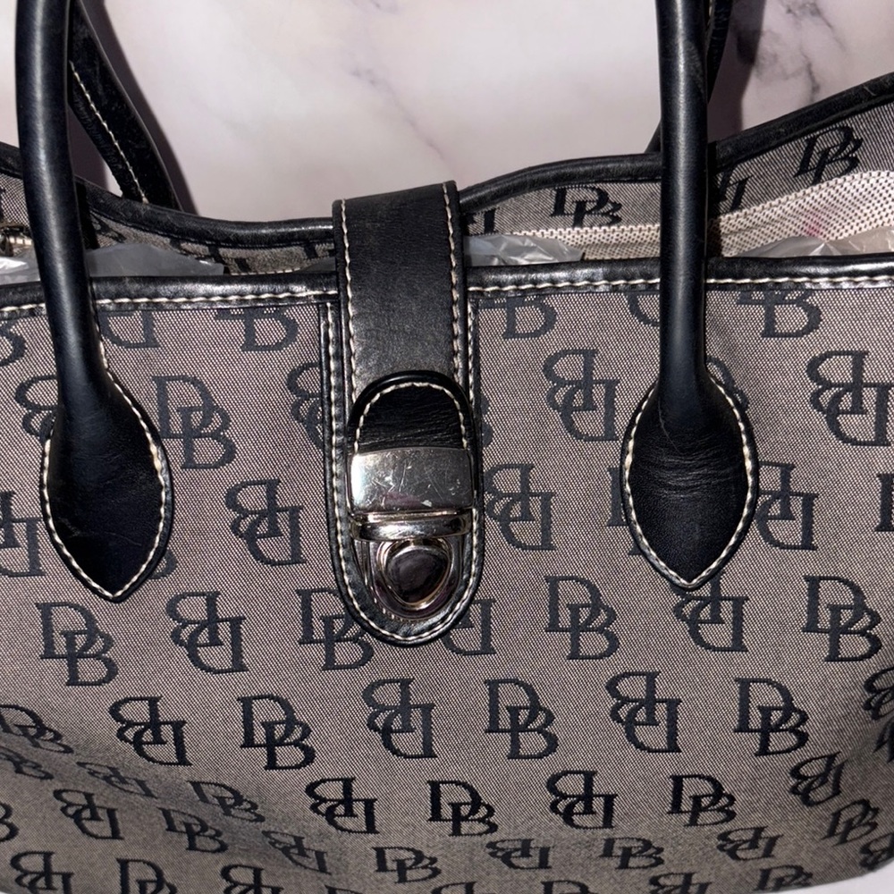 Dooney & Bourke Signature Monogram Satchel Heart Toggle Closure Black Grey - Picture 5 of 14